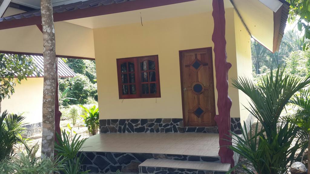 Khao Sok Holiday Resort Khao Sok National Park Room photo
