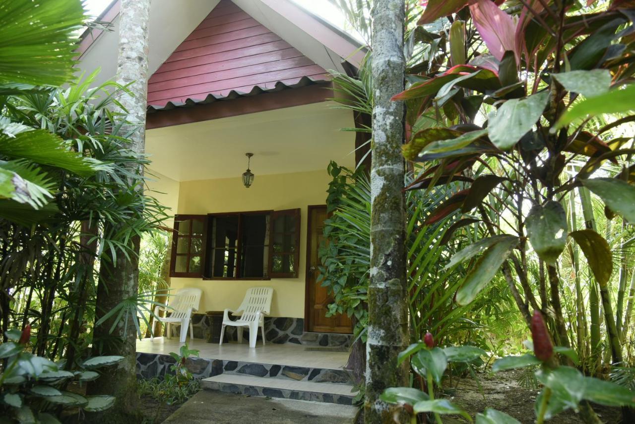 Khao Sok Holiday Resort Khao Sok National Park Exterior photo